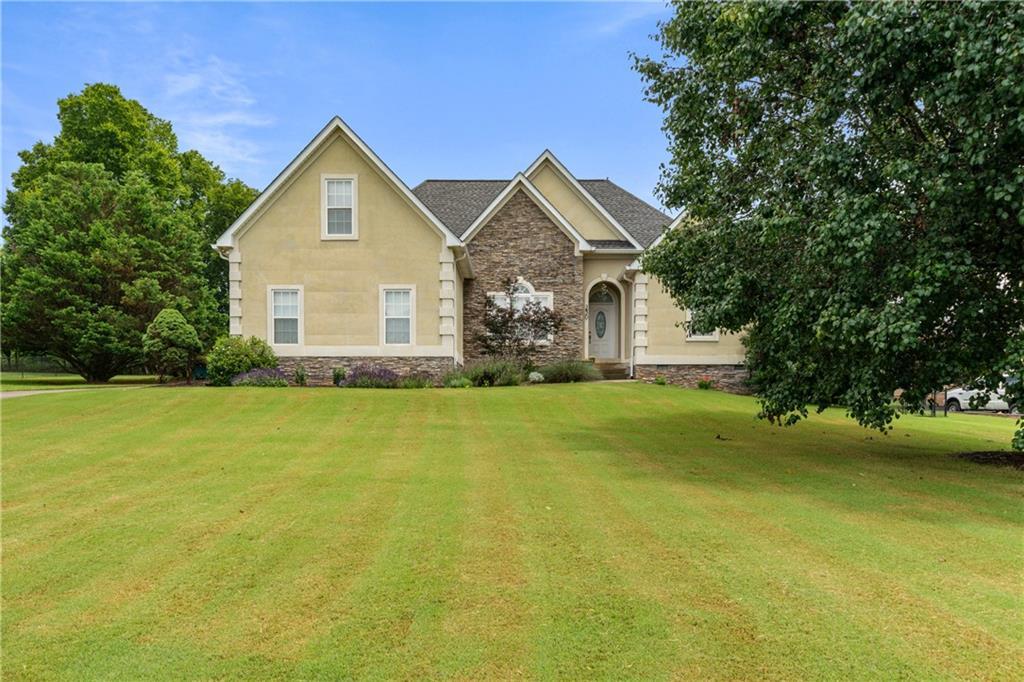 230 Hardwood Ct., Adairsville, GA 30103