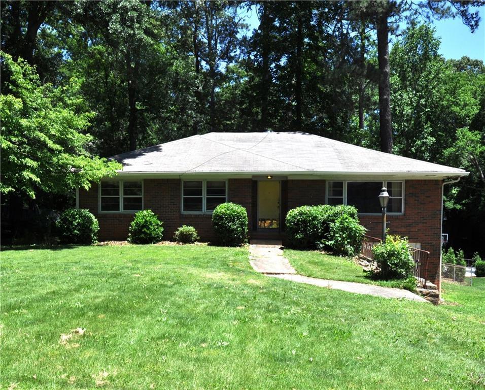 1305 Lenox Cir., Atlanta, GA 30306