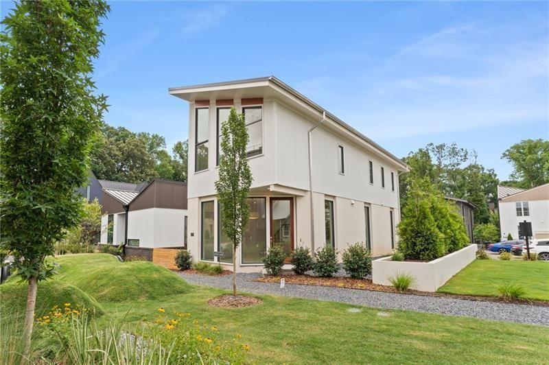 370 2nd St., Fayetteville, GA 30214