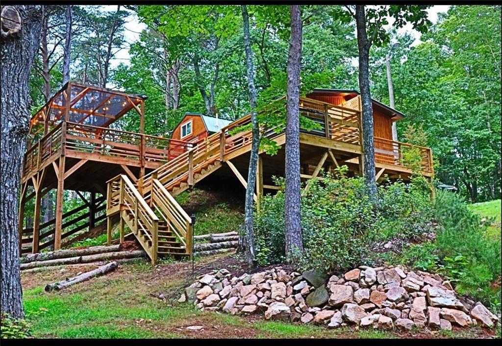 225 Overlook Cir., Clarkesville, GA 30523