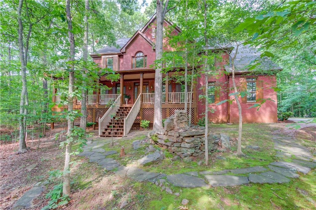 4975 Duncans Lake Dr., Buford, GA 30519