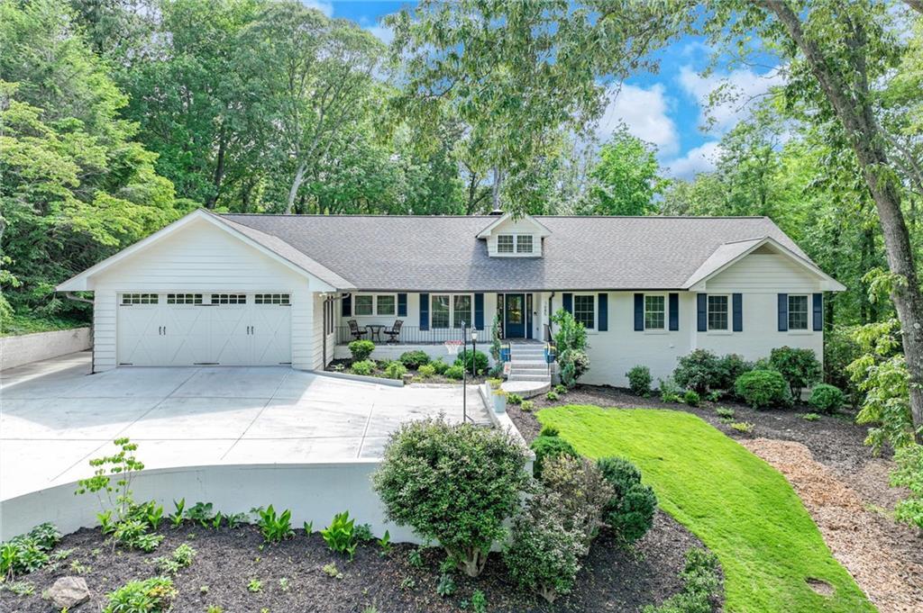 1685 Valley Rd., Gainesville, GA 30501