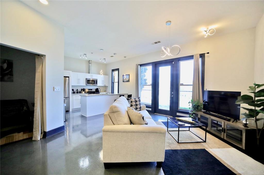 1195 Milton Ter. #1109, Atlanta, GA 30315