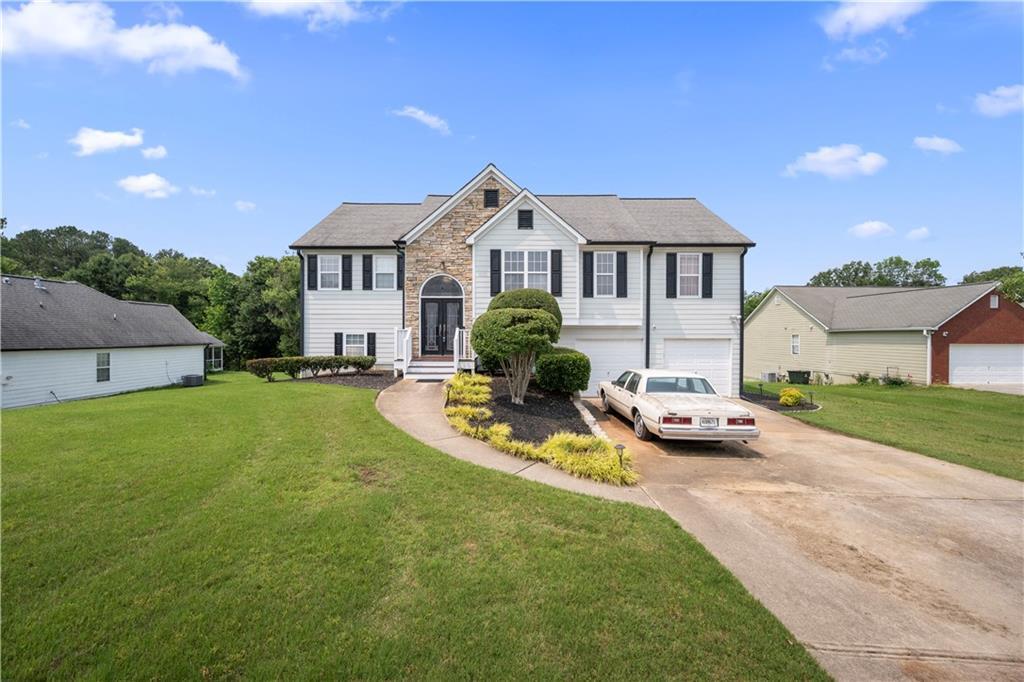 758 Beranda Cir., Douglasville, GA 30134
