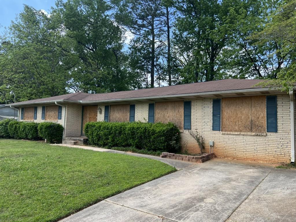 1692 Pheasant Dr., Jonesboro, GA 30238