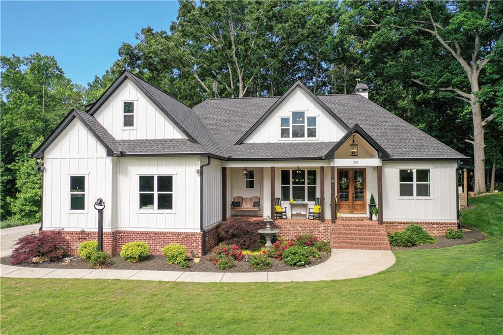 201 River Tr., Ball Ground, GA 30107
