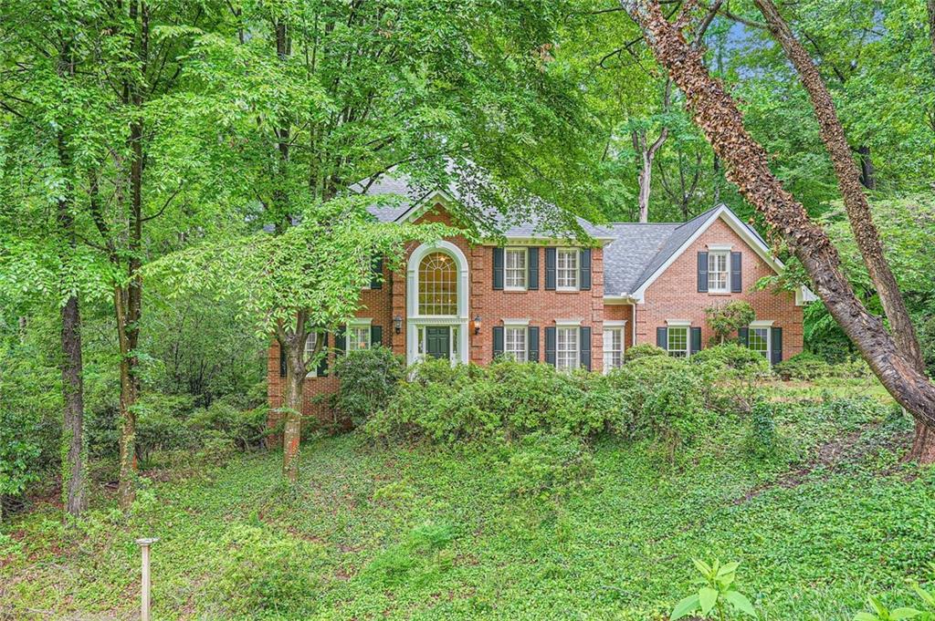 8470 Valemont Dr., Atlanta, GA 30350