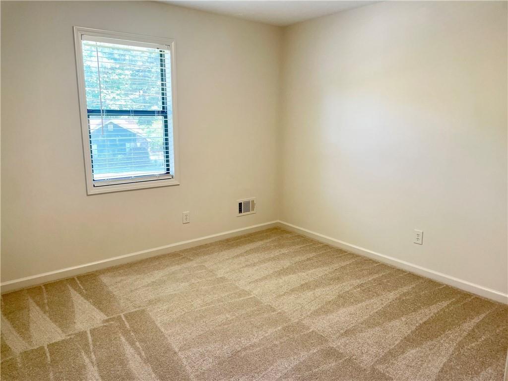 1028 Gate Post Ln., Lawrenceville, GA 30044