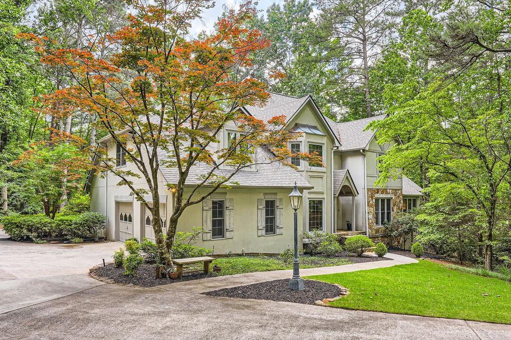 5161 Hermitage Dr., Powder Springs, GA 30127