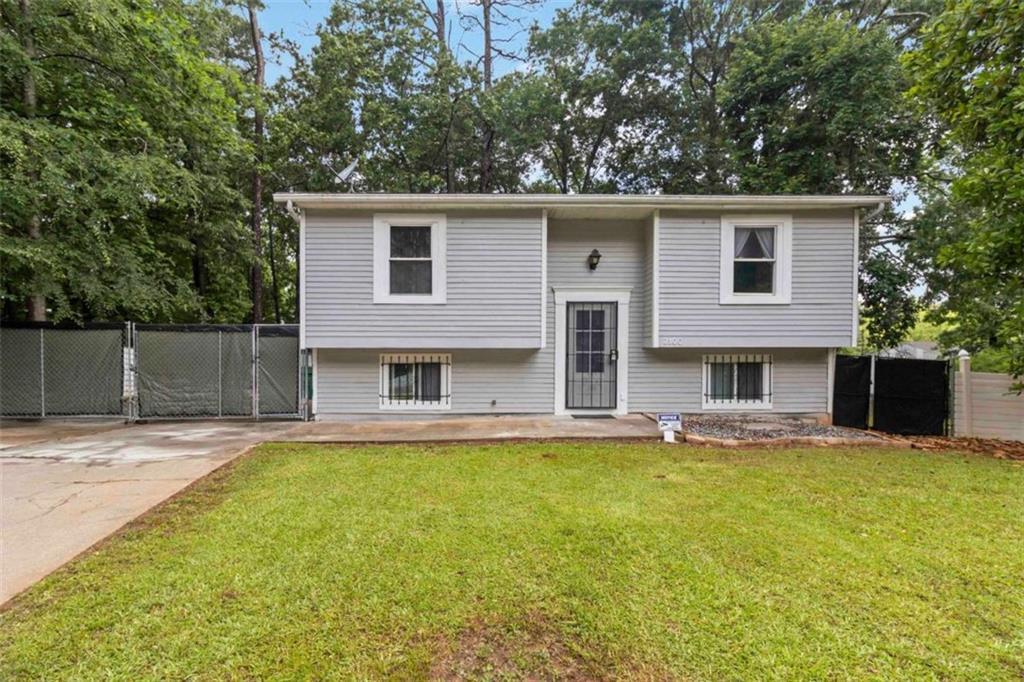 2100 Scarbrough Rd., Stone Mountain, GA 30088