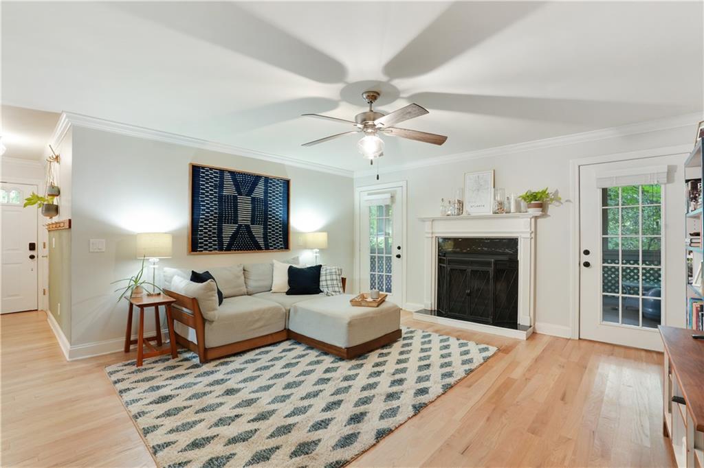 1412 Oakridge Cir., Decatur, GA 30033