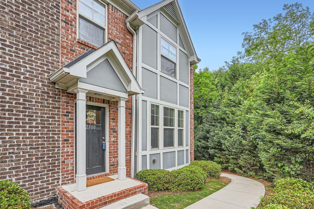 2300 Whiteoak Drive Southeast Dr., Smyrna, GA 30080