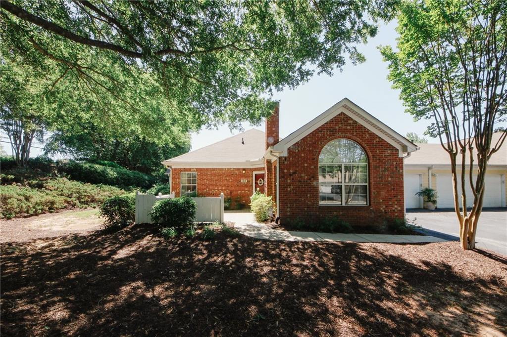 2191 Rockbridge Rd. #103, Stone Mountain, GA 30087