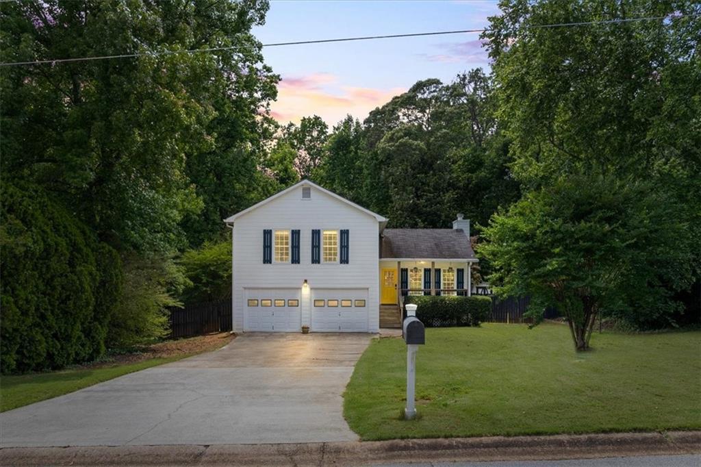 4255 Hidden Meadow Circle, Sugar Hill, GA 30518