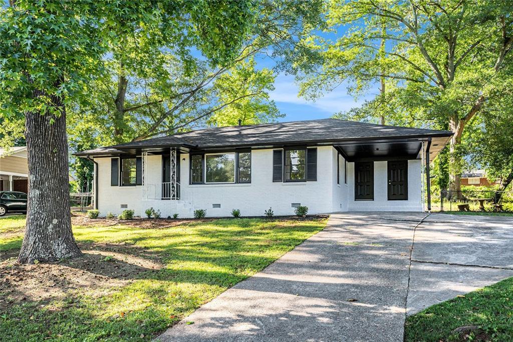1207 Ellington Dr., Morrow, GA 30260