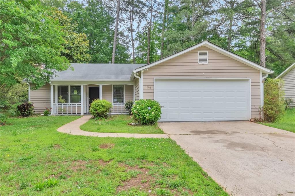 744 Martin Rd., Stone Mountain, GA 30088