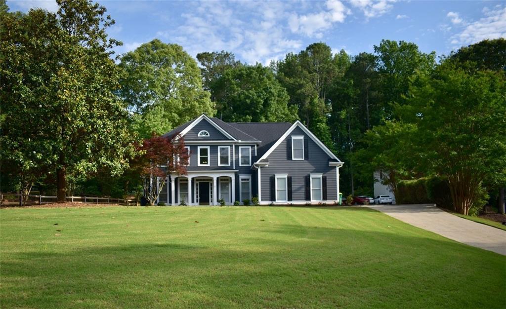 219 Maple Creek Way, Woodstock, GA 30188