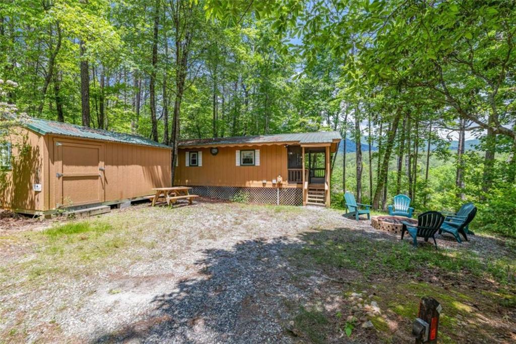 107 Country Breeze Dr., Sautee Nacoochee, GA 30571