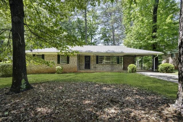 New Homes with Master Bedrooms on the 1st Floor That Attend Peachtree Middle School: May 17th to May 23rd