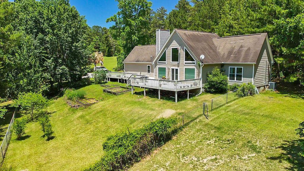 3909 Laurens Ln., Snellville, GA 30039