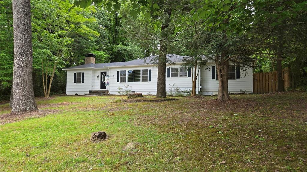 145 Mountain View Dr., Gainesville, GA 30501