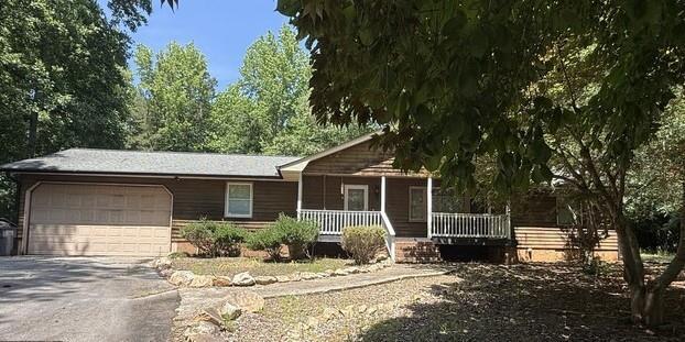 224 Potts Rd., Conyers, GA 30094