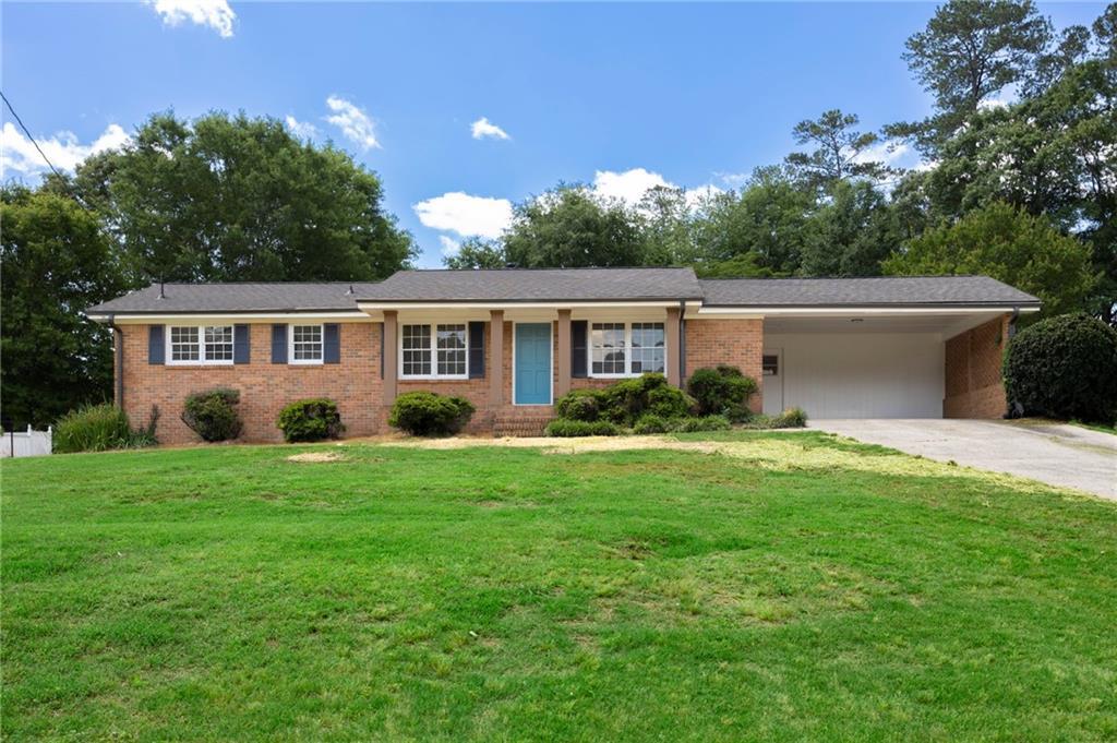 4172 N Martin Way, Lithia Springs, GA 30122