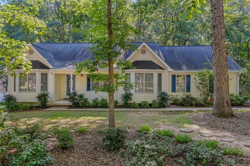 360 N Oakland Cir., Mcdonough, GA 30253