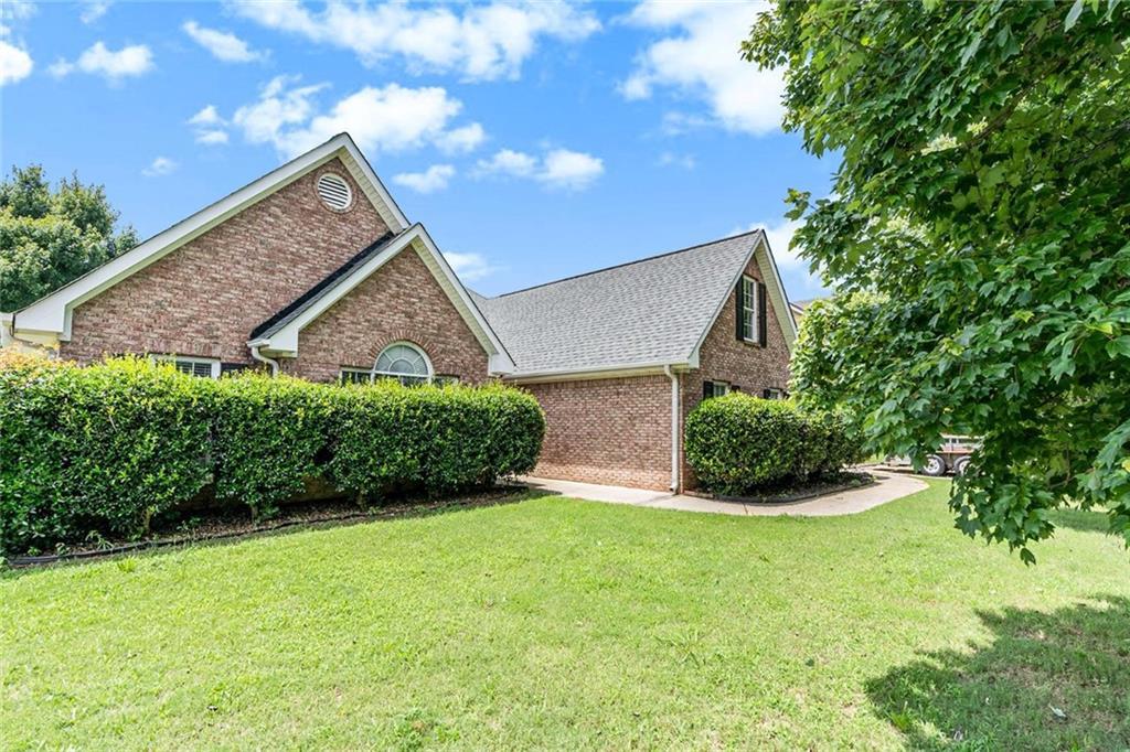 1478 Elena Dr., Mcdonough, GA 30253