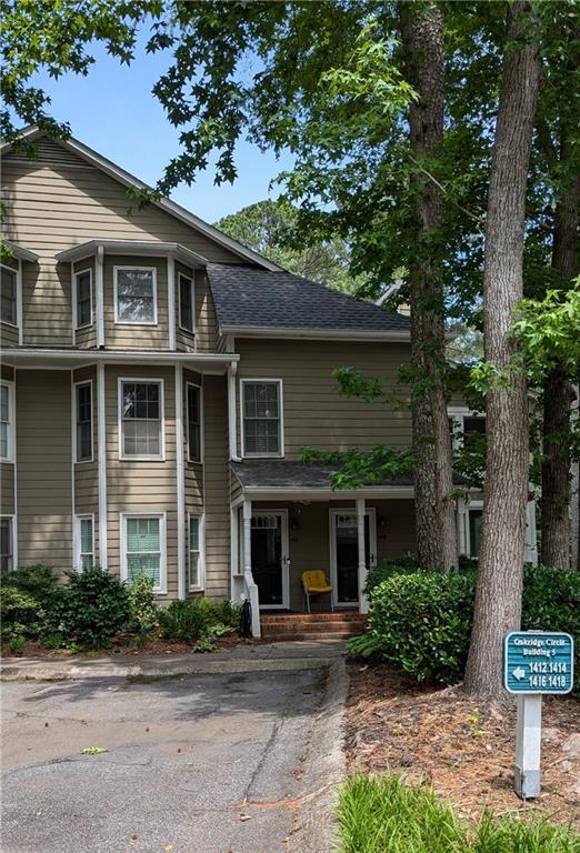 1416 Oakridge Cir., Decatur, GA 30033