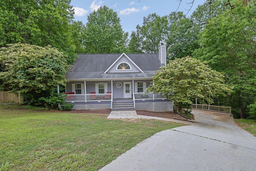 402 Wood Chase Ln., Canton, GA 30114