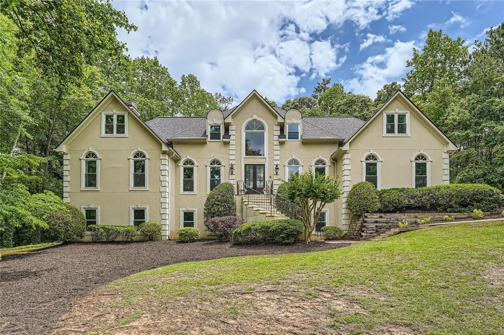 5940 Plantation Dr., Roswell, GA 30075