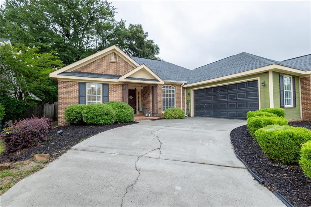 141 Simsbury Ln., Macon, GA 31220