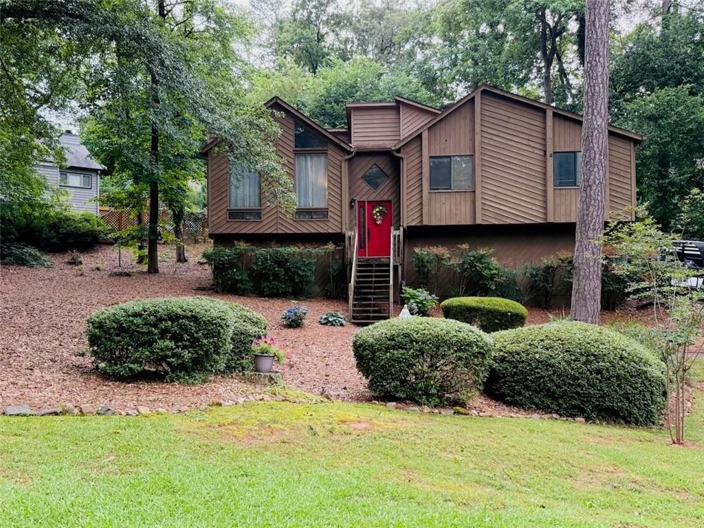 317 Hoofbeat Tr., Kennesaw, GA 30144