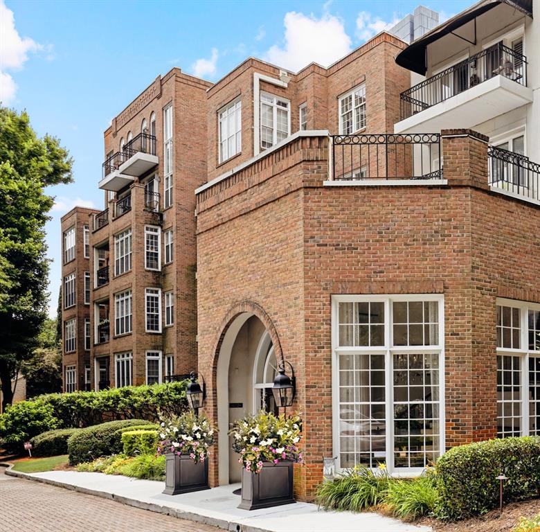 175 15th St. #410, Atlanta, GA 30309