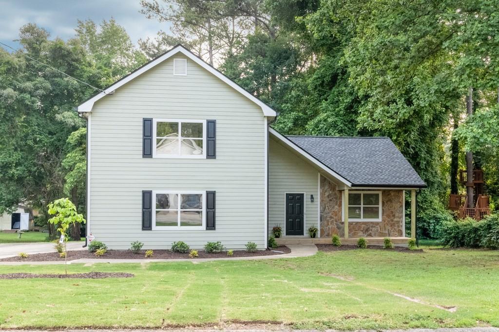 1111 Fieldgate Rd., Lawrenceville, GA 30044
