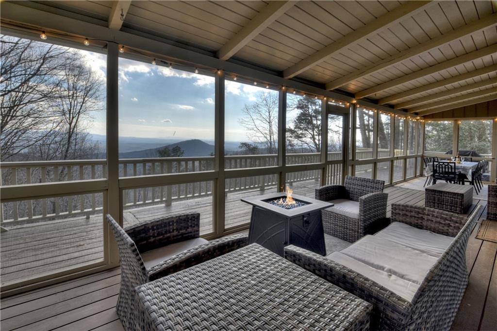 368 Walnut Ridge, Ellijay, GA 30536