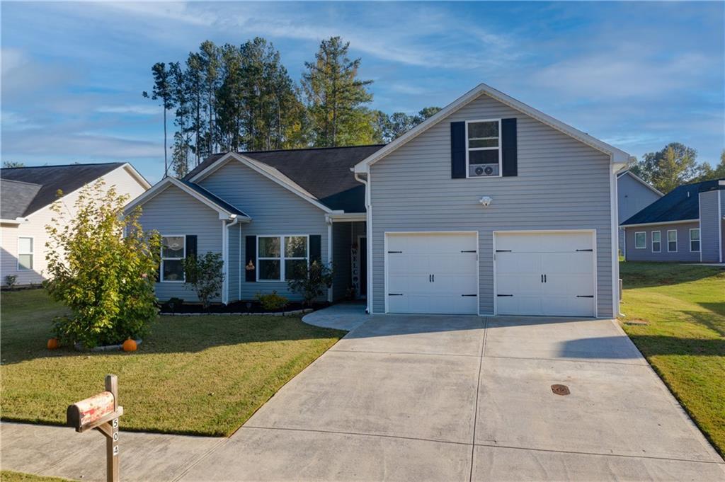 504 Cole Creek Dr., Dallas, GA 30157