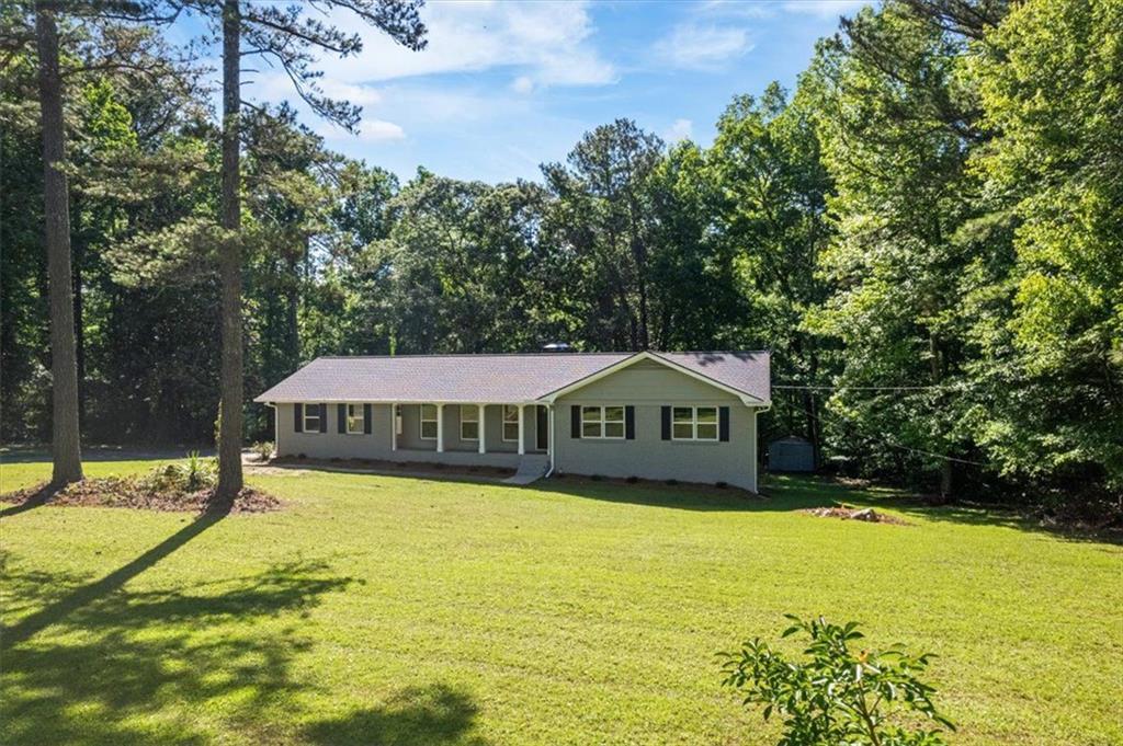 6133 Post Rd., Douglasville, GA 30135
