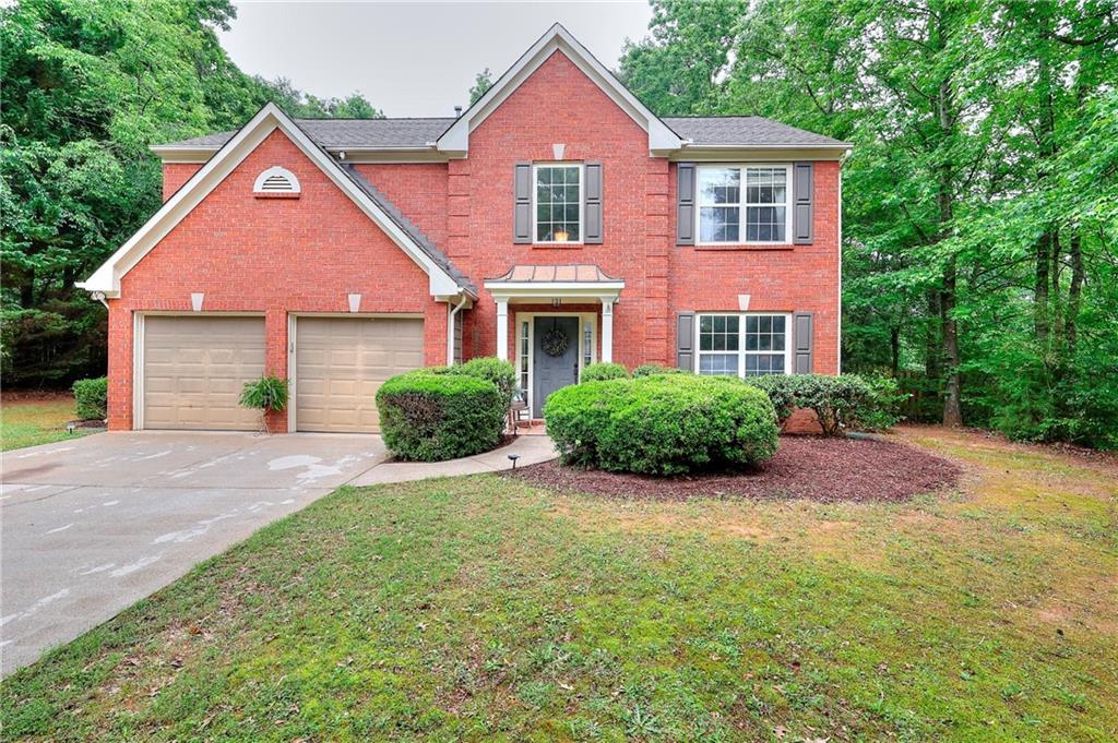 5765 Woodstone Dr., Cumming, GA 30028