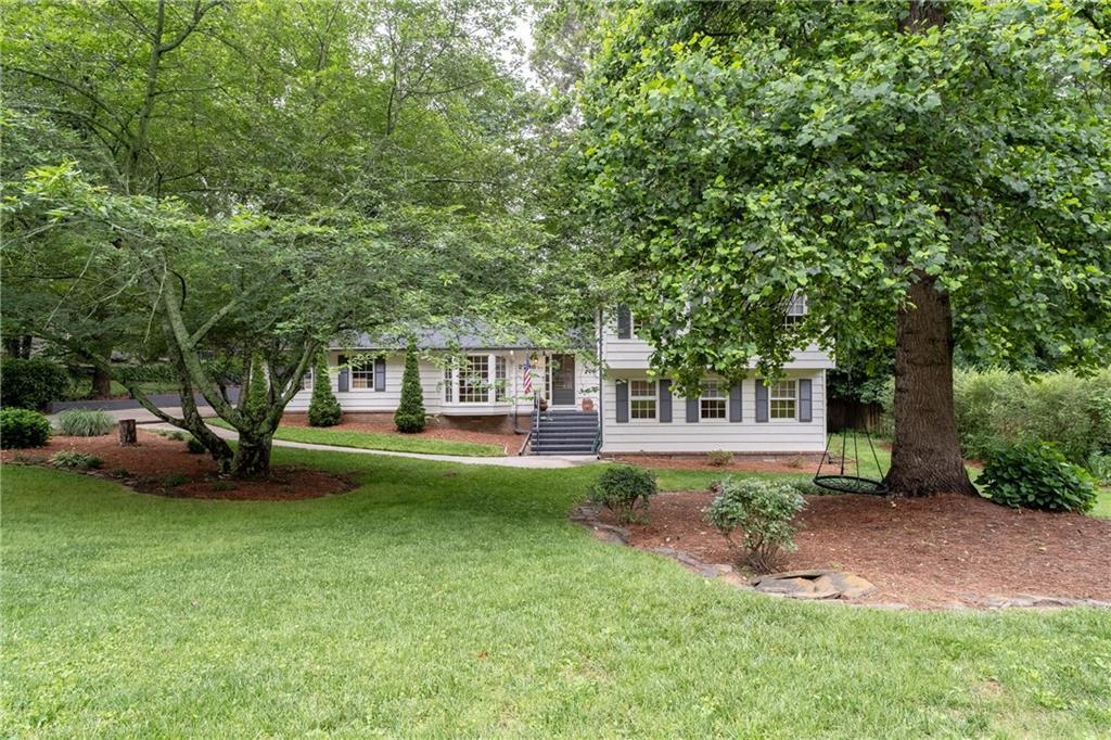 2786 Georgian Ter., Marietta, GA 30068
