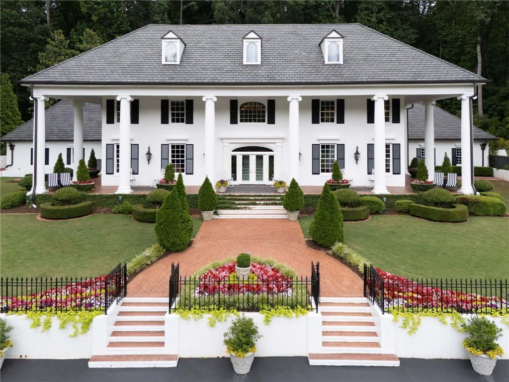 1822 Chartwell Trace, Stone Mountain, GA 30087