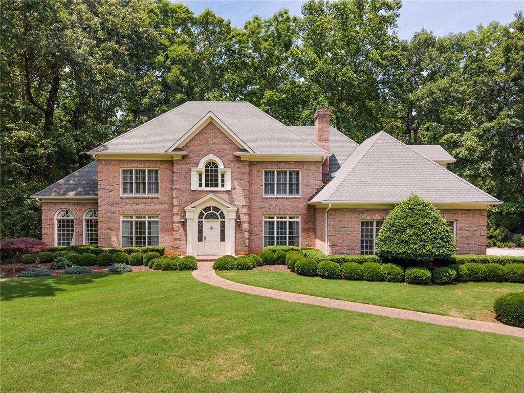 320 Yellowroot Ln., Sandy Springs, GA 30350