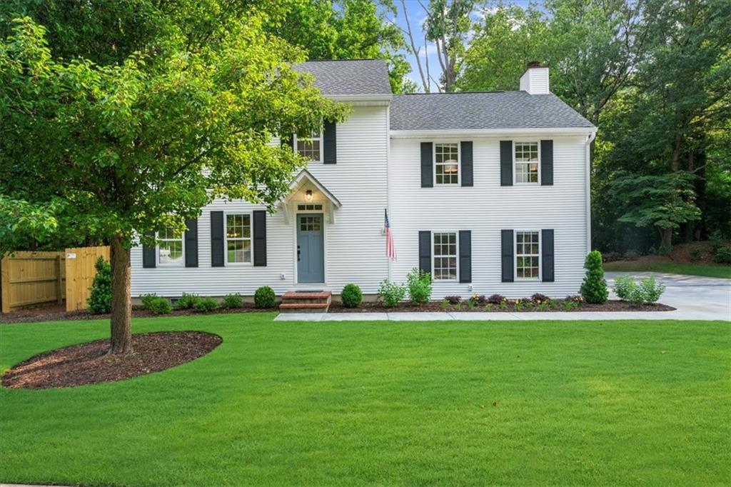 270 Park Bridge Ln., Roswell, GA 30075
