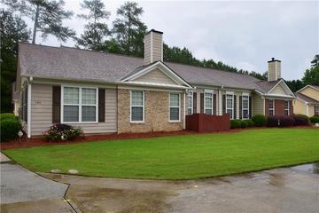 179 Camry Ln., Grayson, GA 30017