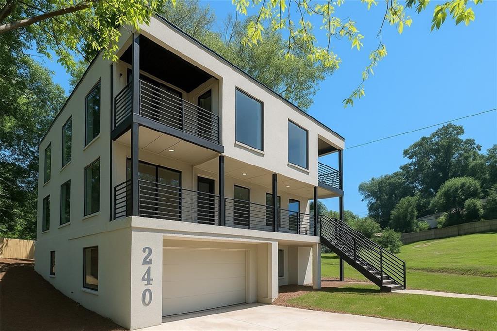 240 Patterson Ave., Atlanta, GA 30316