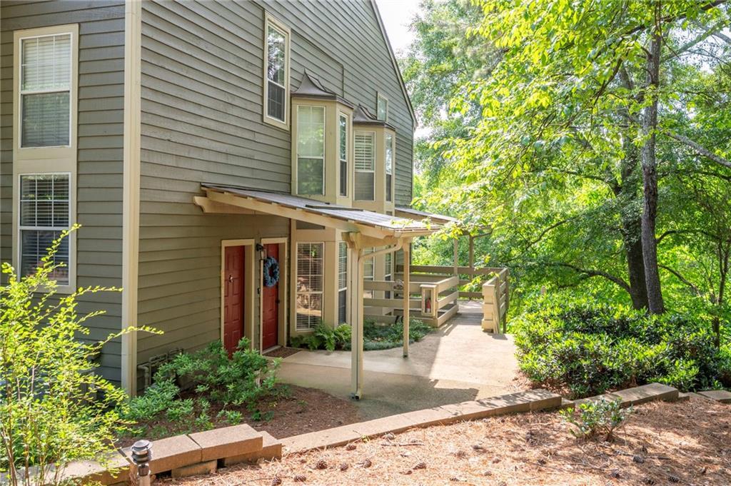 607 Riverview Dr., Marietta, GA 30067