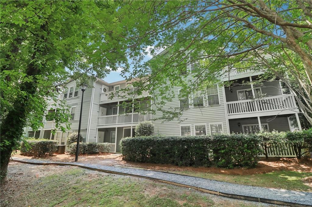 1931 Brian Way, Decatur, GA 30033