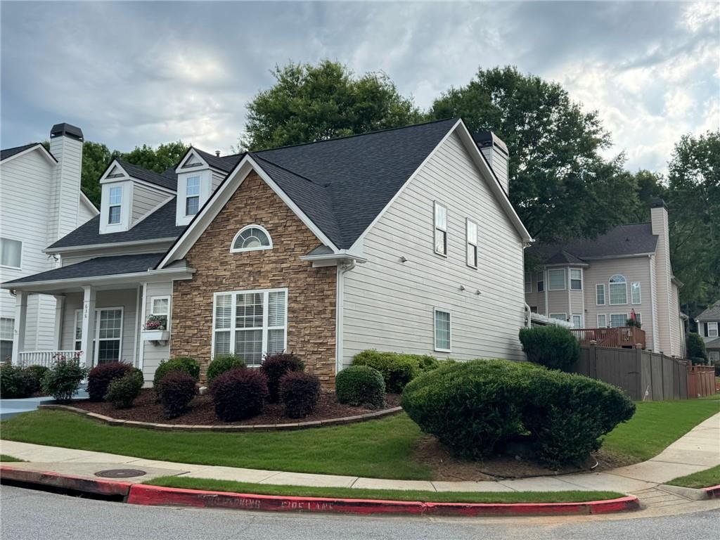636 Lantern Park Ln., Scottdale, GA 30079