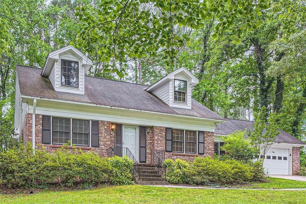 421 Fond Du Lac Dr., Stone Mountain, GA 30088